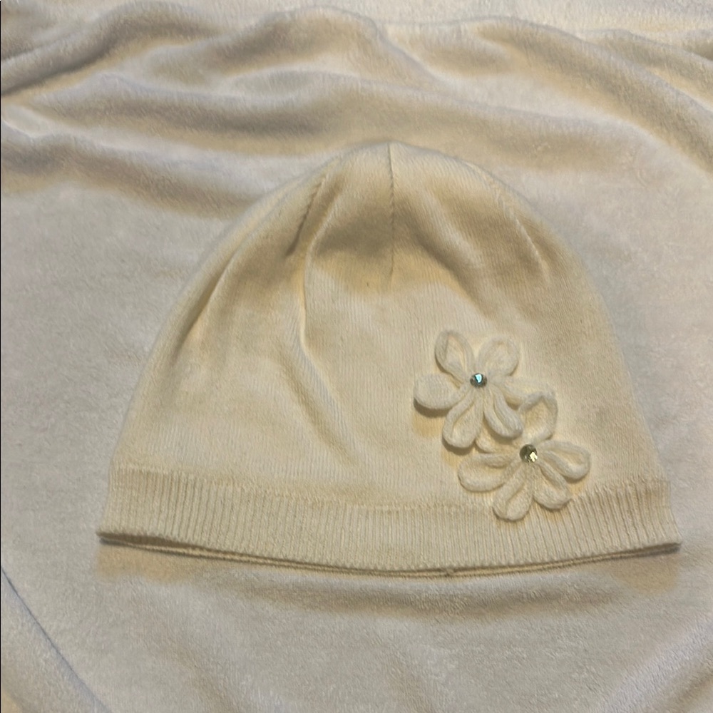Elegant Cream Beanie with Floral Details